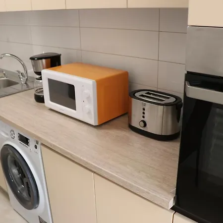 شقة Cityapart Granvia Marina - In Constanta, Langa Statiunea Mamaia كونستانتا